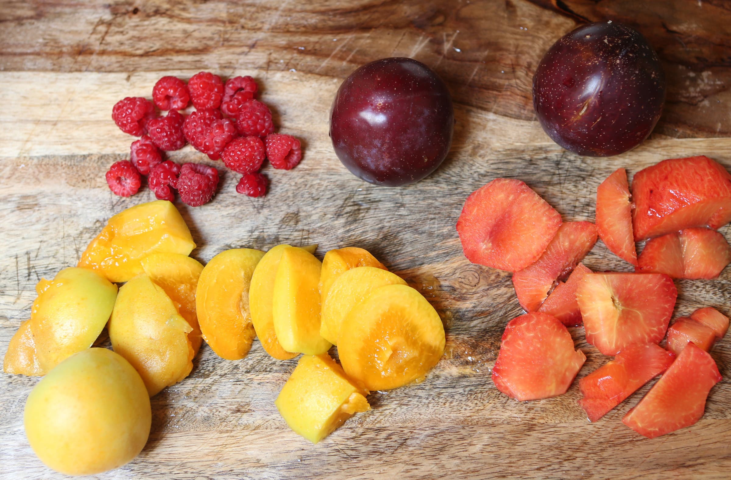 Cover Image for Fruits as Delicious as They Are Colorful